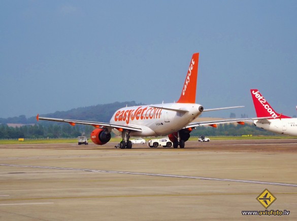 Airbus A319-111